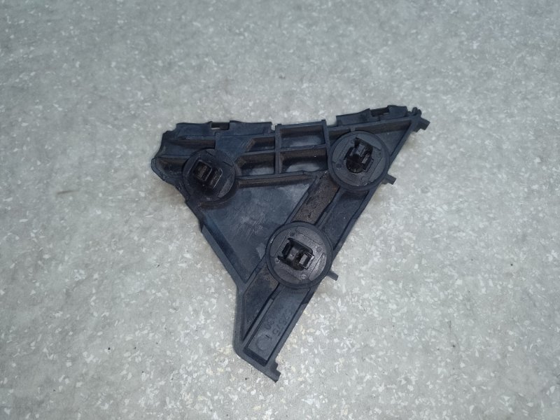 Кронштейн заднего бампера правый CAMRY 40 06-11 2010 2.5 2ARFE