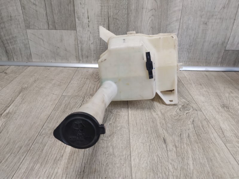 Бачок омывателя SIENNA 11-16 2014 3.5 2GR-FE