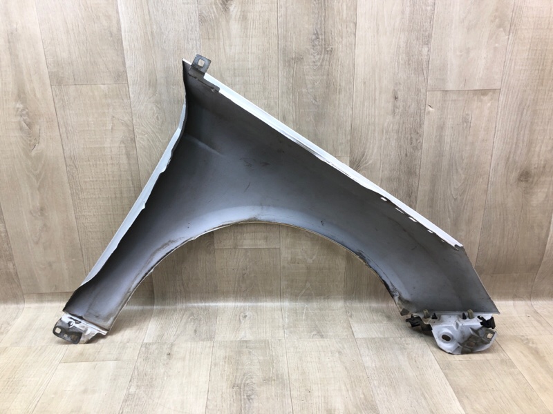 Крыло переднее левое FOCUS 10-18 2012