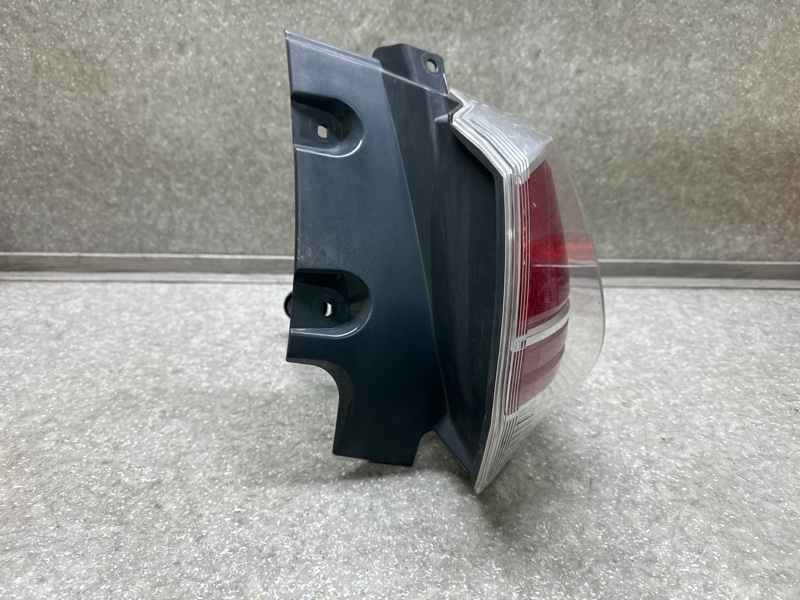 Фонарь наружный правый X-TRAIL/ROGUE T32 13-20 2016 2.5 QR25DE