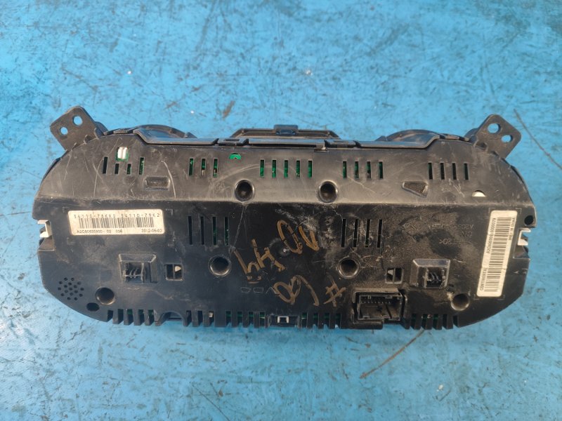 Панель приборов SUZUKI GRAND VITARA 05-15