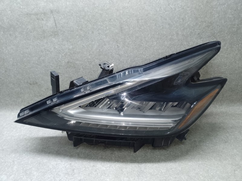 Фара левая NISSAN MURANO Z52 14- 2020 3.5 VQ35DE 26060-9UF0D Б/У