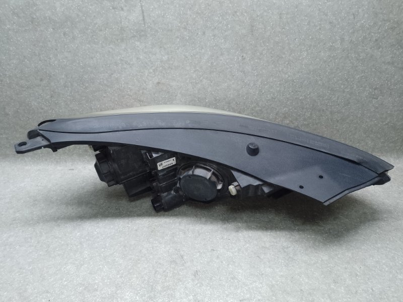 Фара левая TUCSON TL 15-20 2018 2.0 G4NC Фара левая TUCSON TL 15-20 2018 2.0 G4NC