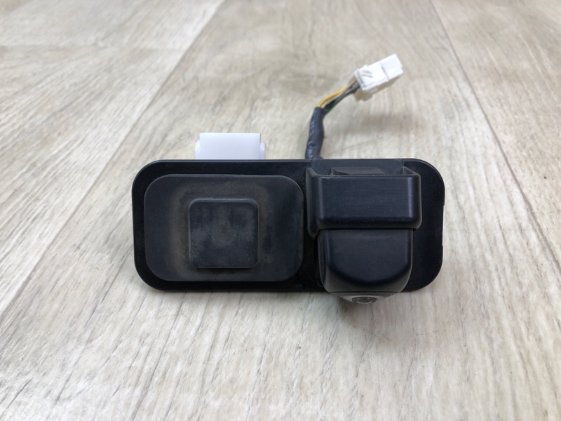 Камера заднего вида TLX 14-17 Седан Камера заднего вида TLX 14-17 Седан