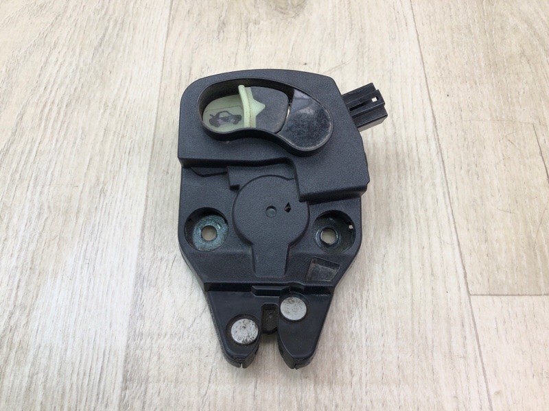 Замок крышки багажника ACURA TLX 14-17 Седан 74851-T2A-A01 Б/У