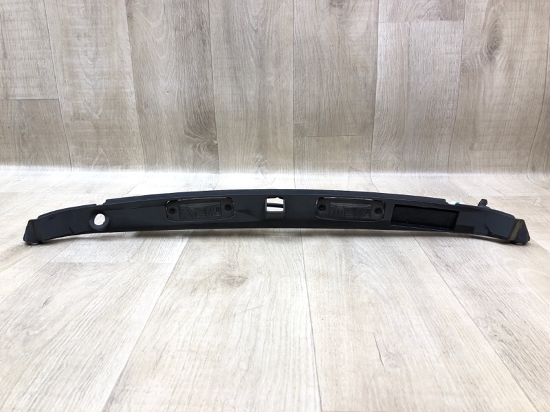 Запчасть панель подсветки номера HYUNDAI SONATA YF 10-14 Седан 2.0 92510-3S030 Б/У Панель подсветки номера HYUNDAI SONATA YF 10-14 Седан 2.0 92510-3S030 Б/У