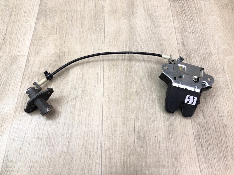 Запчасть замок крышки багажника HYUNDAI SONATA YF 10-14 Седан 2.0 812303Q000 Б/У Замок крышки багажника HYUNDAI SONATA YF 10-14 Седан 2.0 812303Q000 Б/У