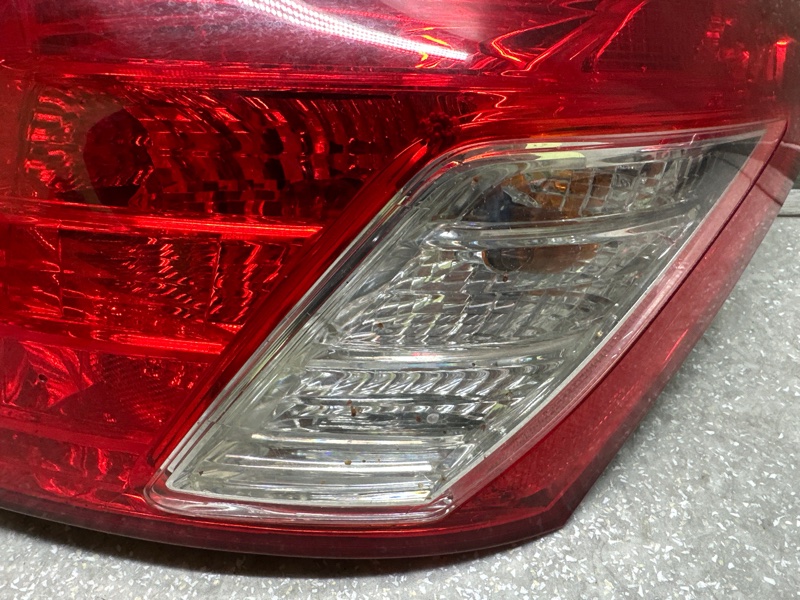 Фонарь наружный правый ES350 06-12 2007 3.5 2GR-FE