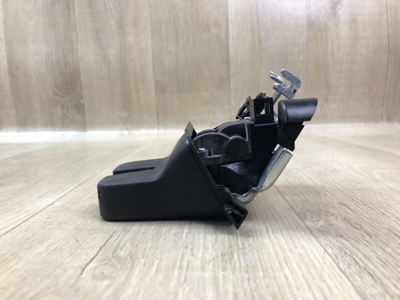 Замок крышки багажника PASSAT B7 11-15 2014 1.8 CPRA