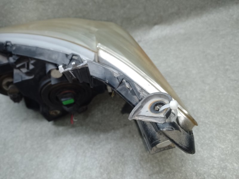 Фара правая SIENNA 11-16 2011 3.5 2GR-FE