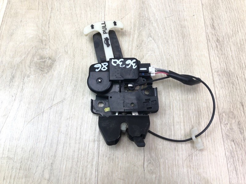 Запчасть замок крышки багажника NISSAN SENTRA B17 12-21 Седан 846303SG0A Б/У Замок крышки багажника NISSAN SENTRA B17 12-21 Седан 846303SG0A Б/У