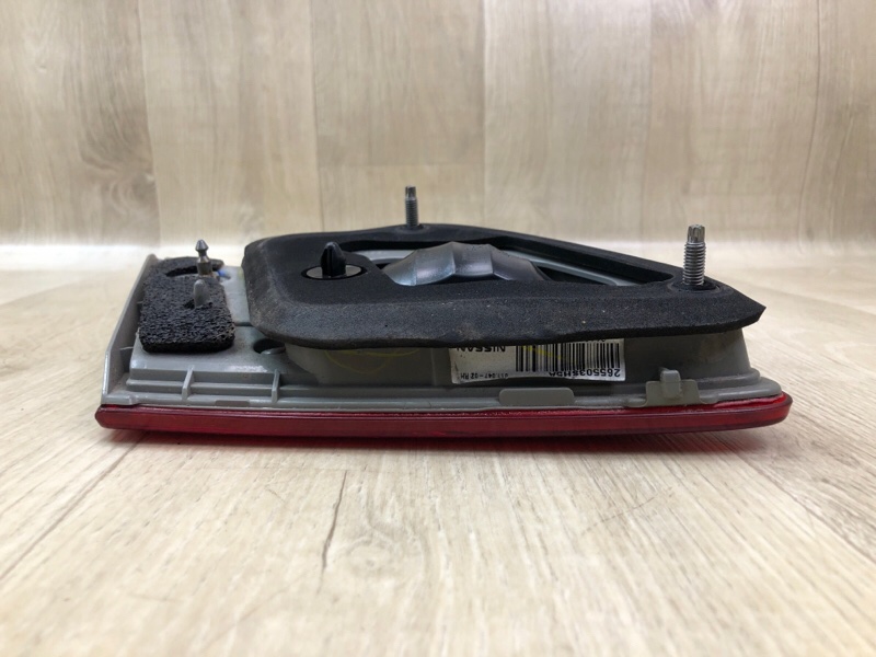 Фонарь внутренний правый NISSAN SENTRA B17 12-21 Седан Фонарь внутренний правый NISSAN SENTRA B17 12-21 Седан