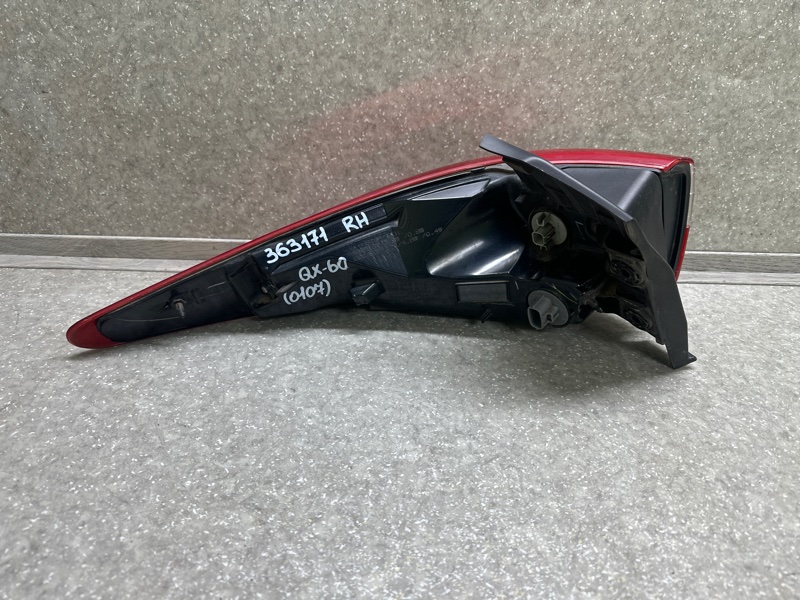 Фонарь наружный правый QX60/JX35 12-20 2014 2.5 QR25DER Фонарь наружный правый QX60/JX35 12-20 2014 2.5 QR25DER