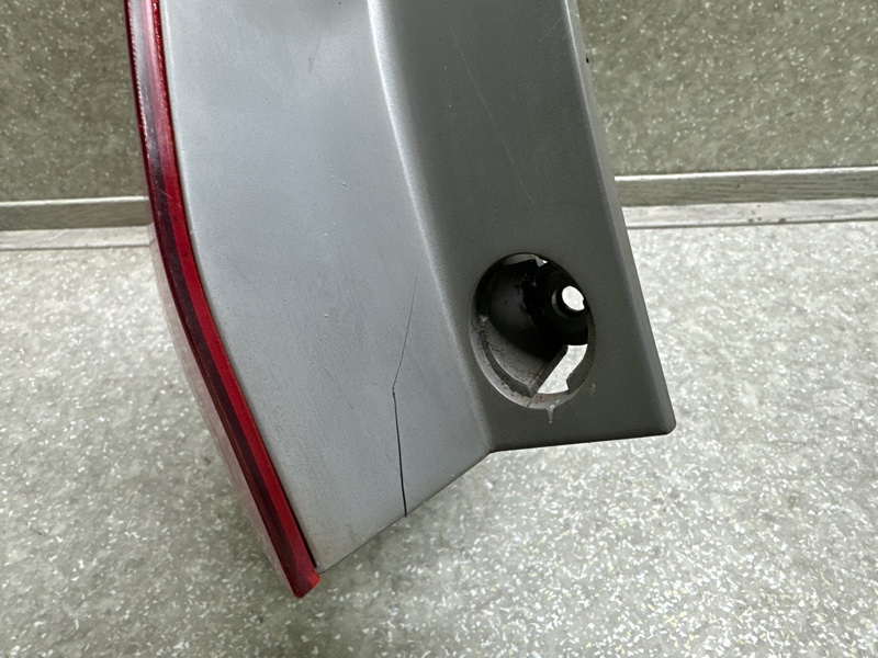 Фонарь наружный левый MDX (YD2) 06-13 3.7 J37A1 Фонарь наружный левый MDX (YD2) 06-13 3.7 J37A1