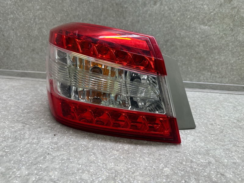 Фонарь наружный левый SENTRA B17 12-21 2014 1.8 MRA8DE Фонарь наружный левый SENTRA B17 12-21 2014 1.8 MRA8DE