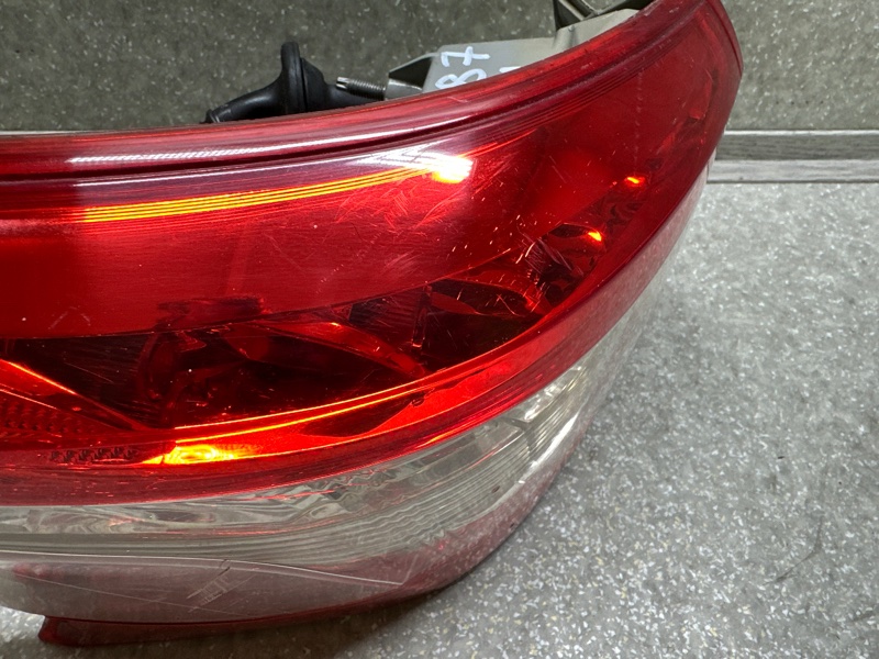 Фонарь наружный левый SENTRA B17 12-21 2014 1.8 MRA8DE Фонарь наружный левый SENTRA B17 12-21 2014 1.8 MRA8DE