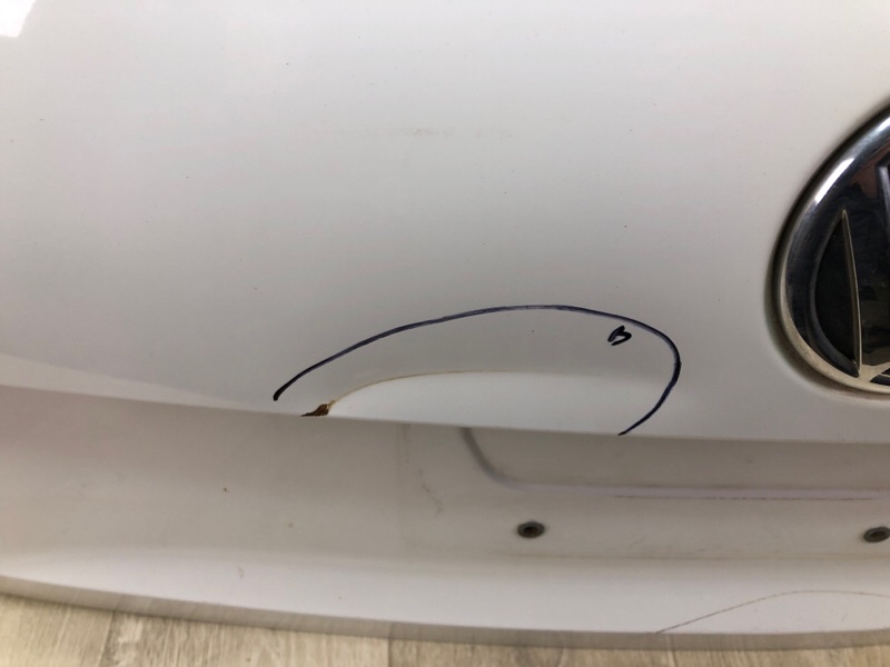 Крышка багажника PASSAT B7 11-15 2014 1.8 CPRA Крышка багажника PASSAT B7 11-15 2014 1.8 CPRA