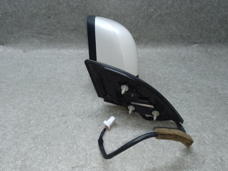 Зеркало левое LEAF 10-17 EM61