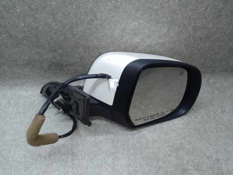 Запчасть зеркало правое NISSAN LEAF 10-17 EM61 963014NC0C Б/У Зеркало правое NISSAN LEAF 10-17 EM61 963014NC0C Б/У