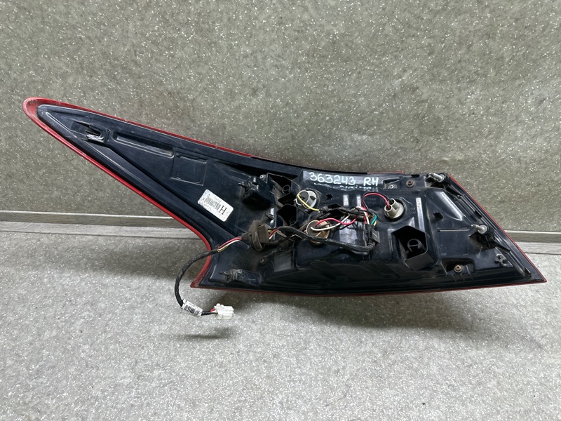 Фонарь наружный правый ALTIMA L33 12-18 2017 Фонарь наружный правый ALTIMA L33 12-18 2017