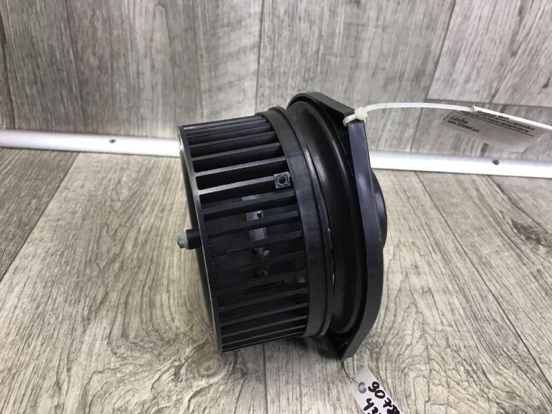 Моторчик печки задний INFINITI QX60/JX35 12-20 Внедорожник 3.5 VQ35DE Моторчик печки задний INFINITI QX60/JX35 12-20 Внедорожник 3.5 VQ35DE