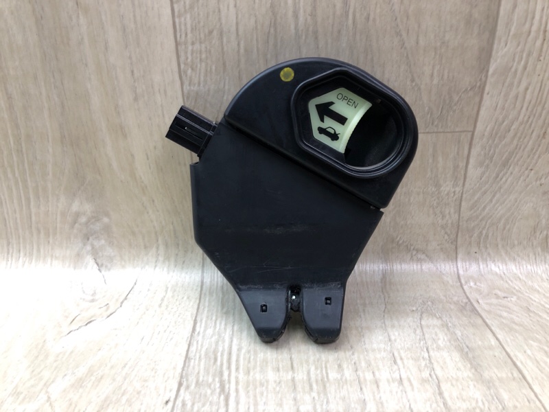 Запчасть замок крышки багажника HONDA ACCORD USA 07-12 Седан 74851-TA0-A01 Б/У Замок крышки багажника HONDA ACCORD USA 07-12 Седан 74851-TA0-A01 Б/У