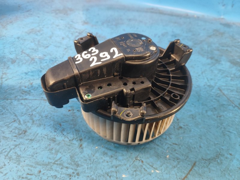 Моторчик печки DODGE JOURNEY 08-20 2016 2.4 ED3 68038189AA Б/У