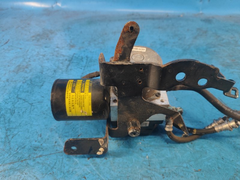 Блок ABS SONATA YF 10-14 2012 2.4 G4KK