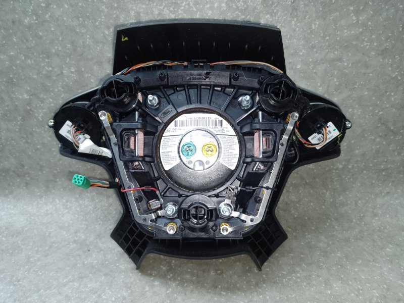 Подушка безопасности в руль ESCAPE 12-19