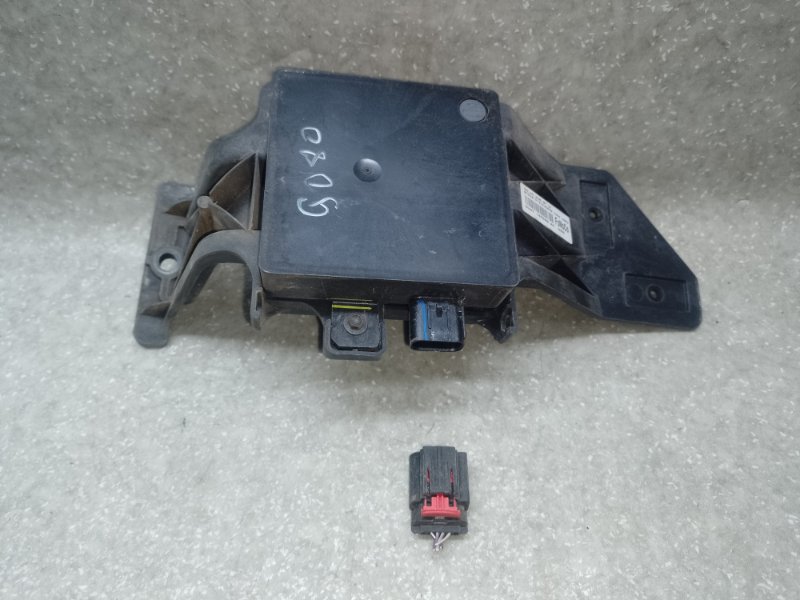 Датчик слепых зон левый FORD ESCAPE 12-19 DV6Z-14C689-A Б/У