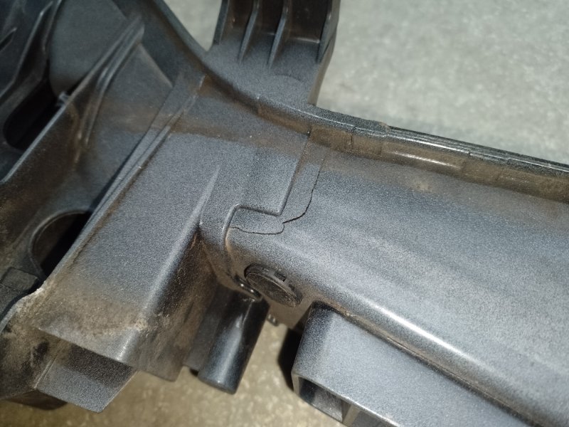 Панель передняя ESCAPE 12-19