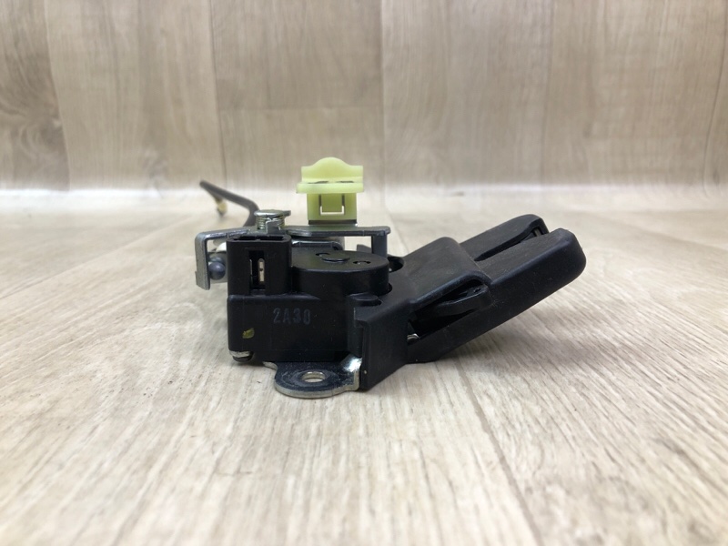 Замок крышки багажника HYUNDAI SONATA YF 10-14 Седан Замок крышки багажника HYUNDAI SONATA YF 10-14 Седан