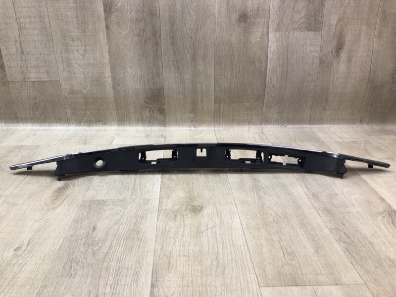 Панель подсветки номера SONATA YF 10-14 Седан Панель подсветки номера SONATA YF 10-14 Седан