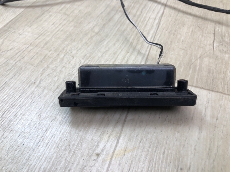 Кнопка открывания багажника наружная HYUNDAI SONATA YF 10-14 Седан Кнопка открывания багажника наружная HYUNDAI SONATA YF 10-14 Седан