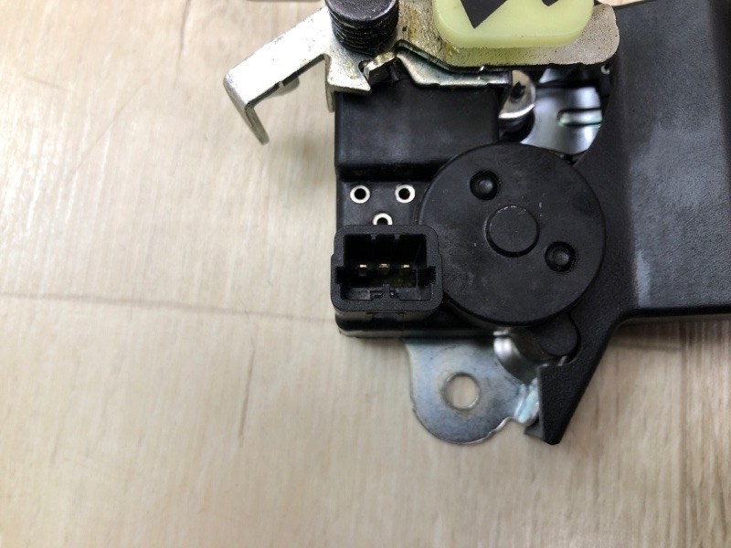 Замок крышки багажника OPTIMA TF 11-16 Замок крышки багажника OPTIMA TF 11-16