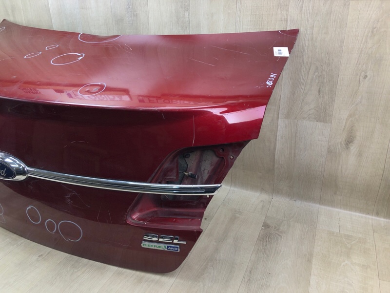 Крышка багажника TAURUS 10-19 Крышка багажника TAURUS 10-19