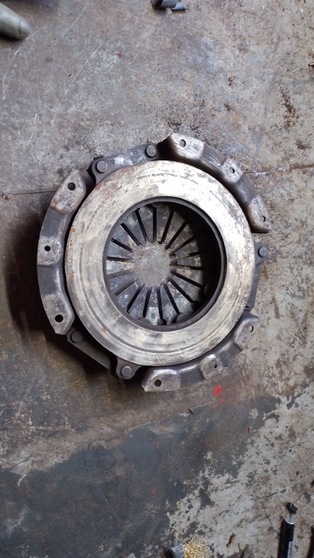 Корзина сцепления URVAN 86-01