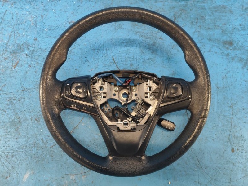 Запчасть руль TOYOTA CAMRY 55 14-17 2014 2.5 2ARFE 45100-06P50-C0 Б/У Руль TOYOTA CAMRY 55 14-17 2014 2.5 2ARFE 45100-06P50-C0 Б/У