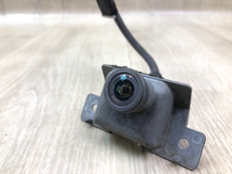 Камера заднего вида FUSION (USA) 06-12 Камера заднего вида FUSION (USA) 06-12