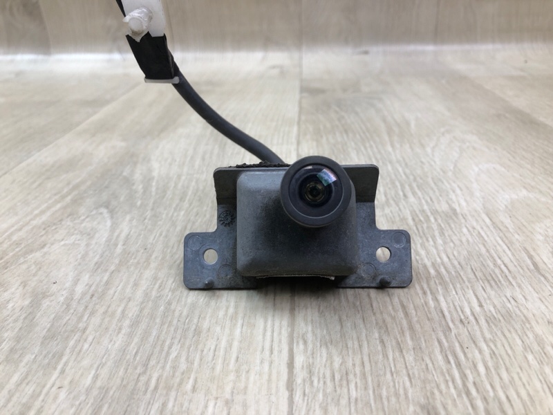 Камера заднего вида FORD FUSION (USA) 06-12 Камера заднего вида FORD FUSION (USA) 06-12