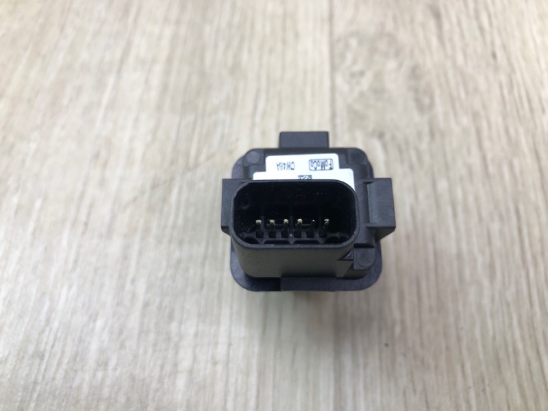 Камера заднего вида TAURUS 10-19 Камера заднего вида TAURUS 10-19