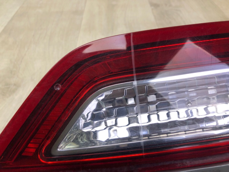 Фонарь внутренний правый TAURUS 10-19 Фонарь внутренний правый TAURUS 10-19