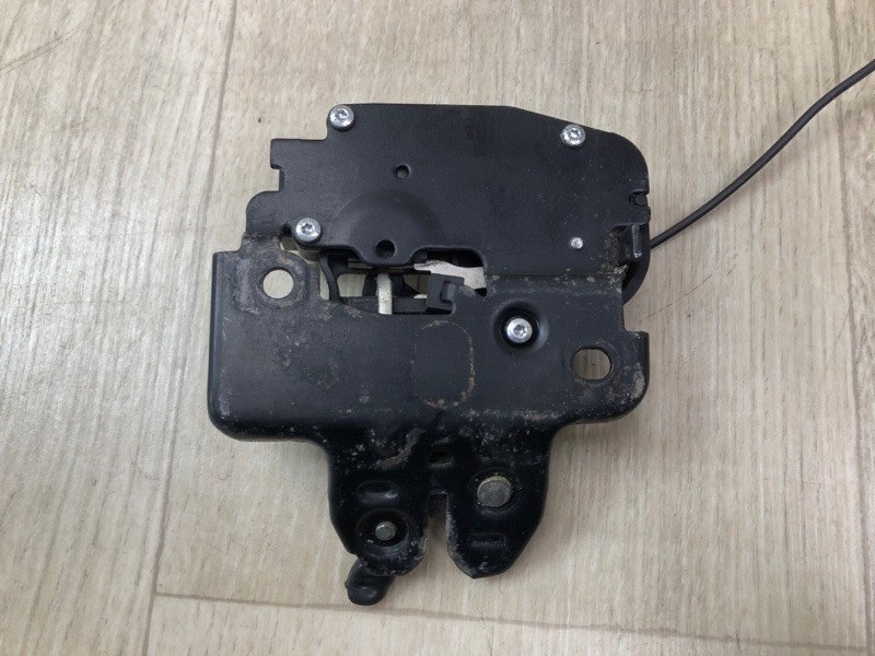 Замок крышки багажника MAXIMA A35 08-15 Замок крышки багажника MAXIMA A35 08-15