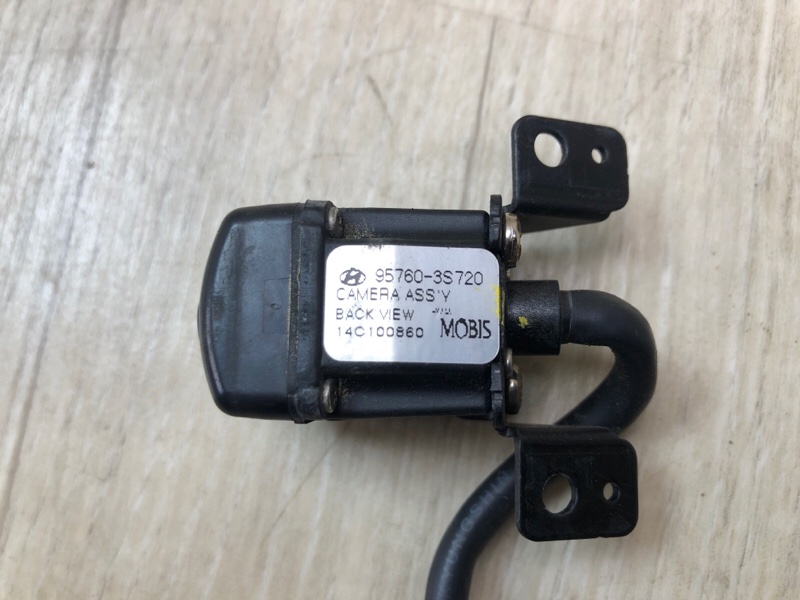 Камера заднего вида SONATA YF 10-14 Седан Камера заднего вида SONATA YF 10-14 Седан
