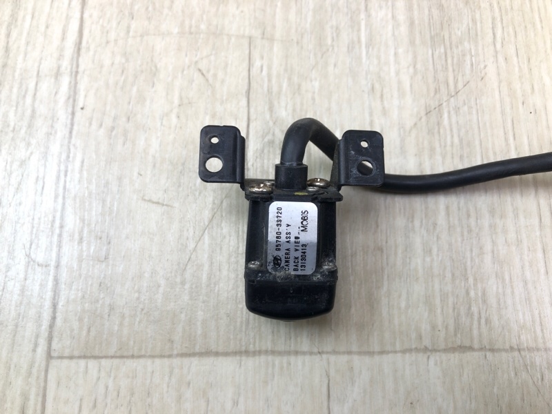 Камера заднего вида SONATA YF 10-14 Седан Камера заднего вида SONATA YF 10-14 Седан