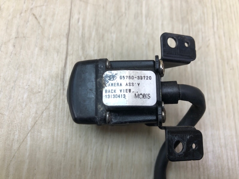 Камера заднего вида SONATA YF 10-14 Седан Камера заднего вида SONATA YF 10-14 Седан