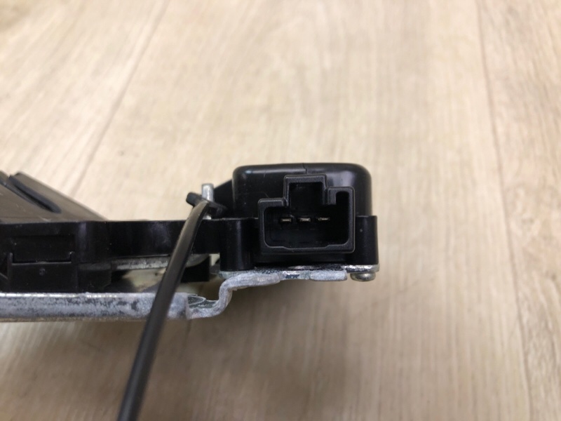 Замок крышки багажника ALTIMA L33 12-18 Седан