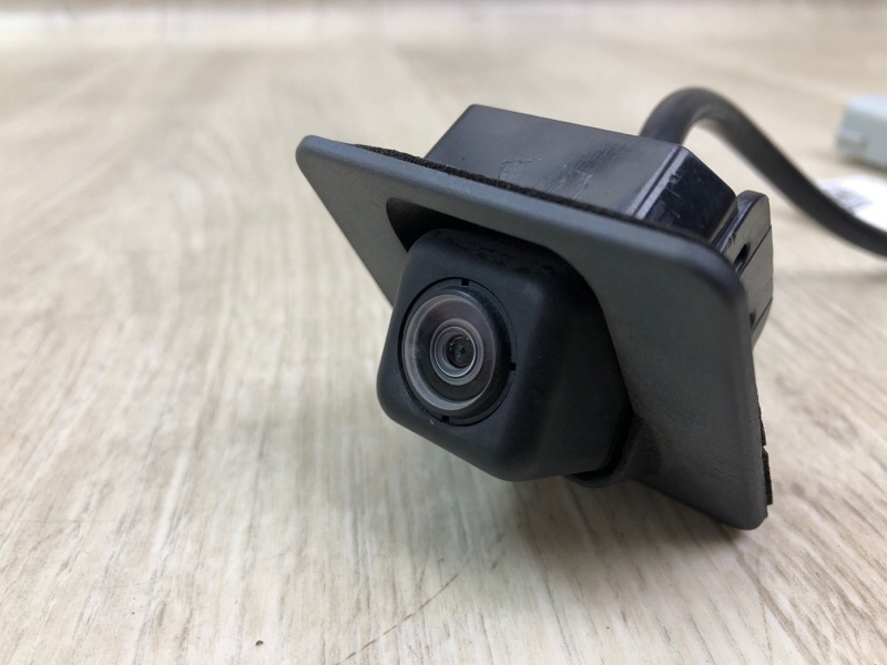 Камера заднего вида CRUZE 15- Седан Камера заднего вида CRUZE 15- Седан