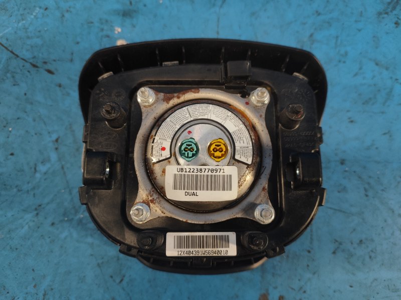 Подушка безопасности в руль KIA RIO UB 2011-2017 1.6 G4FD Подушка безопасности в руль KIA RIO UB 2011-2017 1.6 G4FD