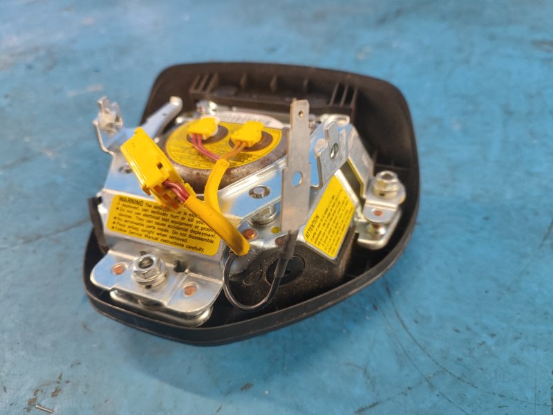 Подушка безопасности в руль CIVIC 4D 06-11 Подушка безопасности в руль CIVIC 4D 06-11